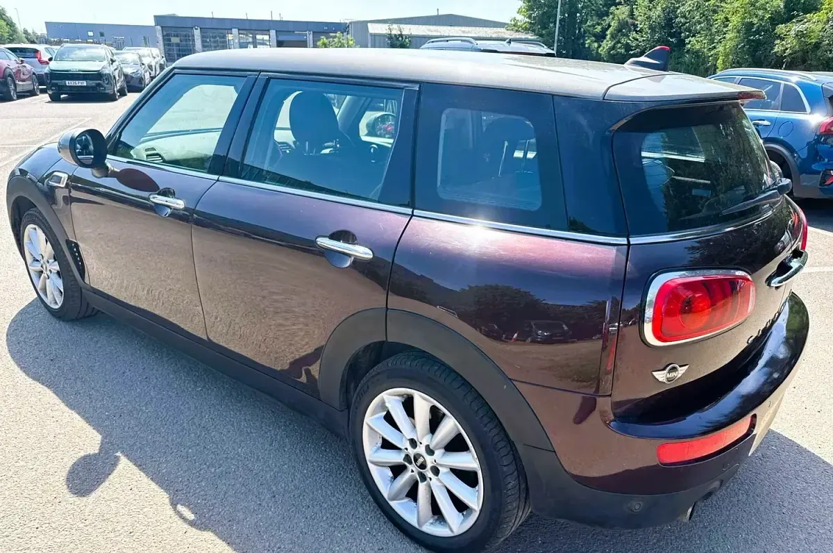 Used Mini Cooper Clubman 2017 Maroon Estate