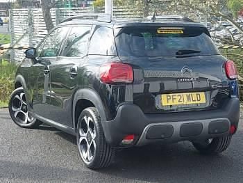 Begagnad Citroën C3 PureTech 2021 Svart Halvkombi