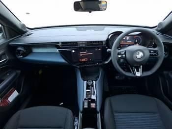 New Alfa Romeo GT Junior 136 HP (100 kW) 2025 Solid  sempione white Hatchback