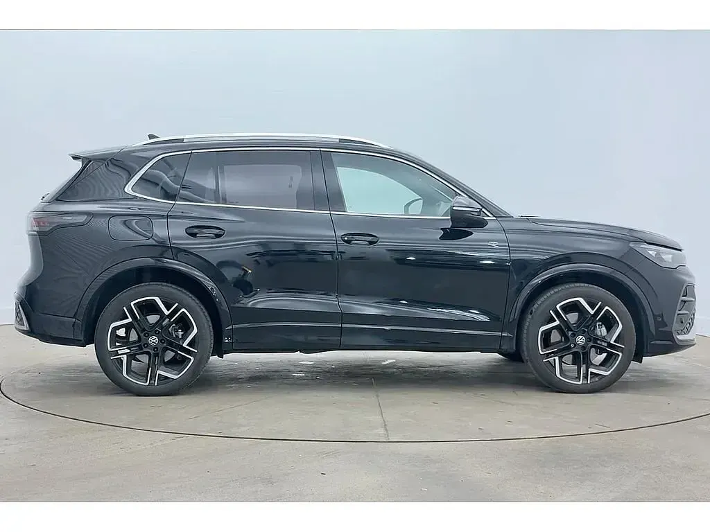 Used VW Tiguan 272 HP (200 kW) 2025 SUV