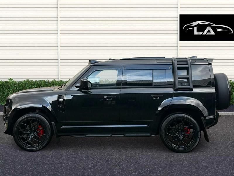 Used Land Rover Defender HSE Dynamic 2025 Black SUV
