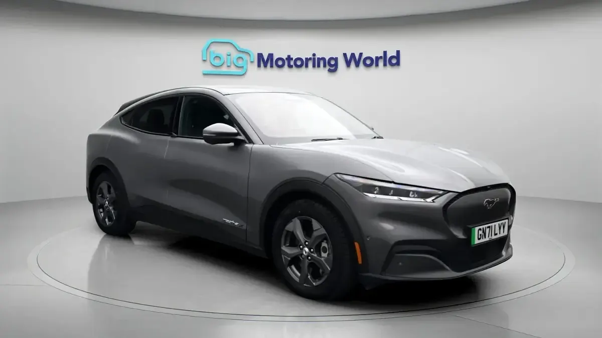 Used Ford Mustang Extended Range 294 HP (216 kW) 2021 Hatchback