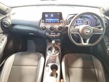 Used Nissan Juke N-Connecta 114 HP (83 kW) 2023 Silver SUV