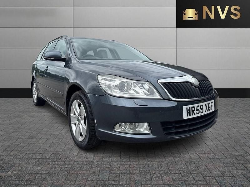 Grey Used 2009 Skoda Octavia Elegance Estate | £1,995 (Expensive) - Image 1/4