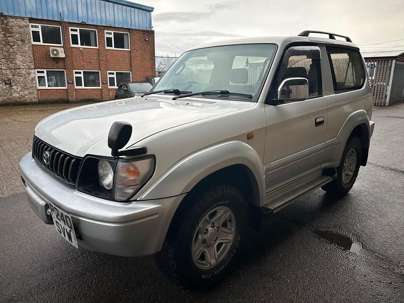 Used Toyota Land Cruiser Prado 2004 White SUV