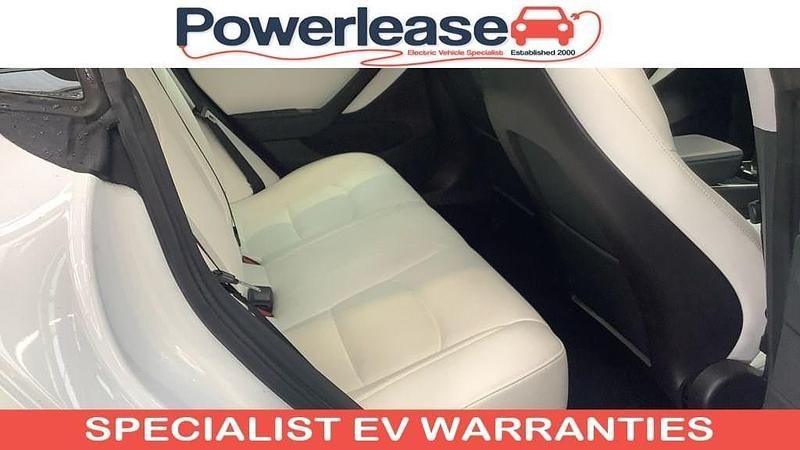 Used Tesla Model 3 Performance 82 kW (112 HP) 2020 White Sedan