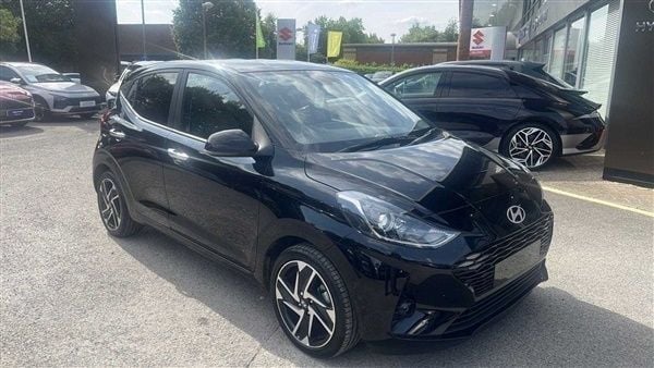 Black Used 2024 Hyundai i10 Premium Hatchback | £17,299 (A bit pricey) - Image 1/1