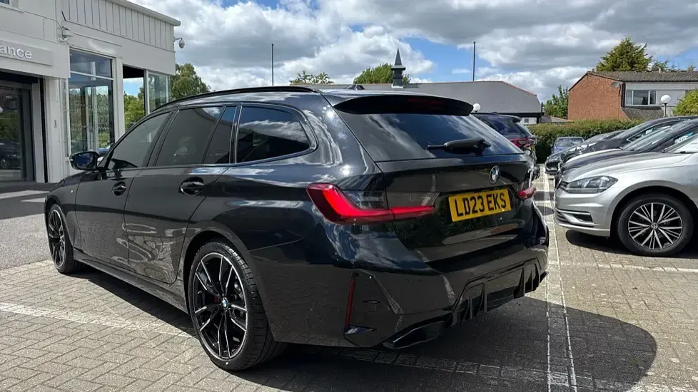 Usado BMW M340 M Sport 374 CV (275 kW) 2023 Negro Berlina