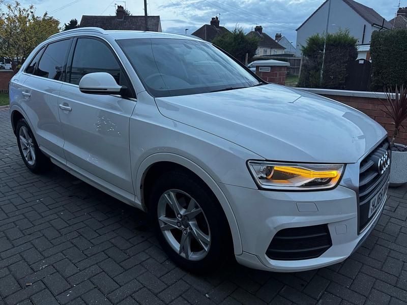 White Used 2015 Audi Q3 Sport SUV | £5,750 (Good price) - Image 1/4