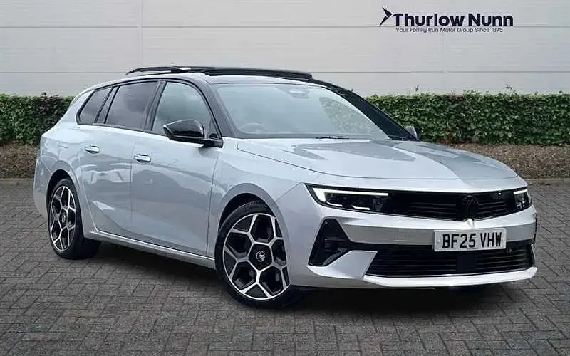 Used Vauxhall Astra Ultimate 180 HP (132 kW) 2025 Estate