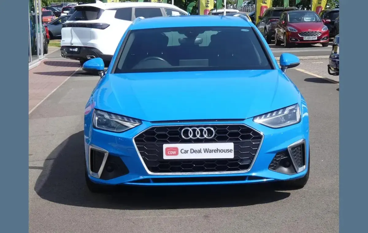 Used Audi A4 S-Line 134 HP (98 kW) 2020 Blue Estate