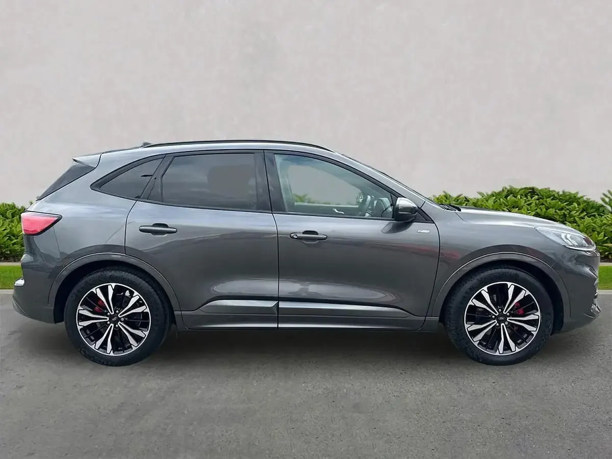 Used Ford Kuga ST-Line X 225 HP (165 kW) 2023 Grey SUV