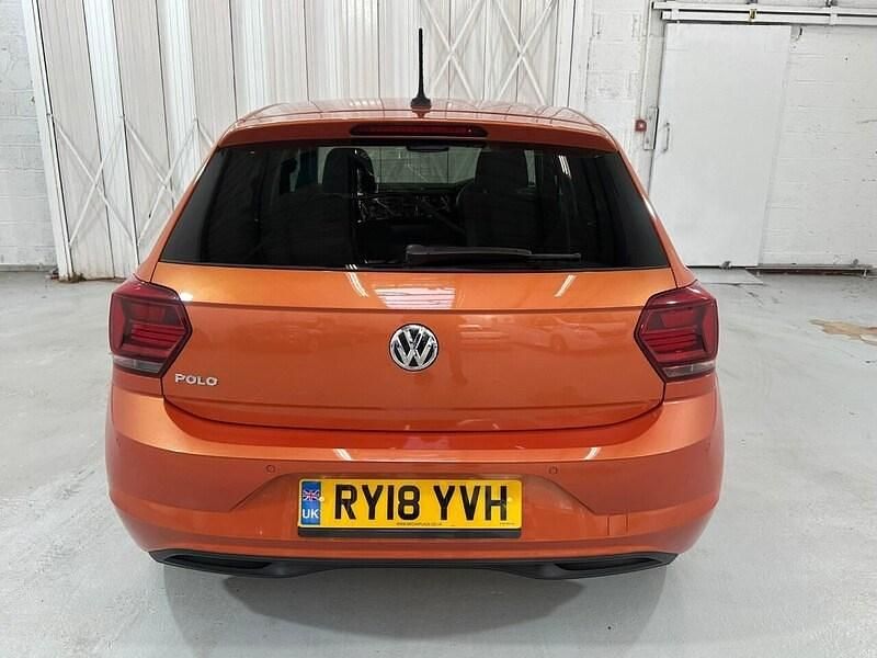 Used VW Polo SEL 2018 Orange Hatchback