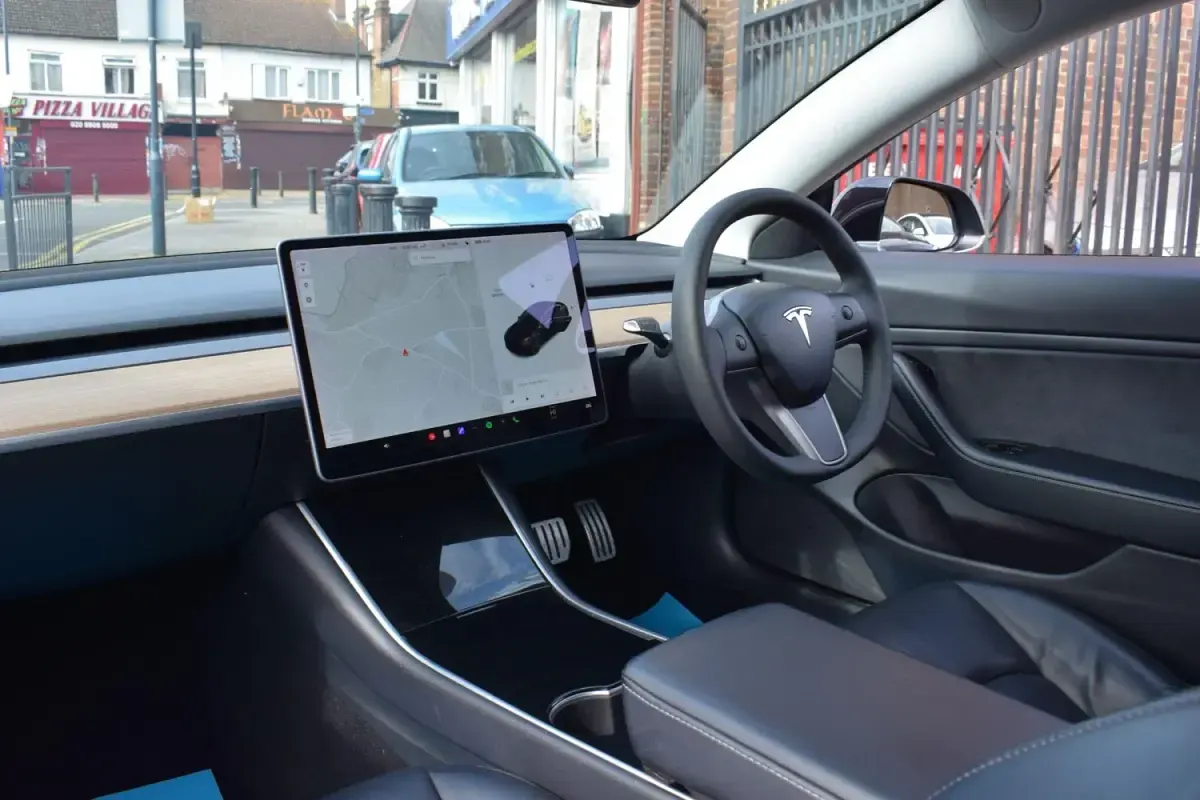 Usado Tesla Model 3 Performance 461 kW (627 HP) 2020 Preto Sedan