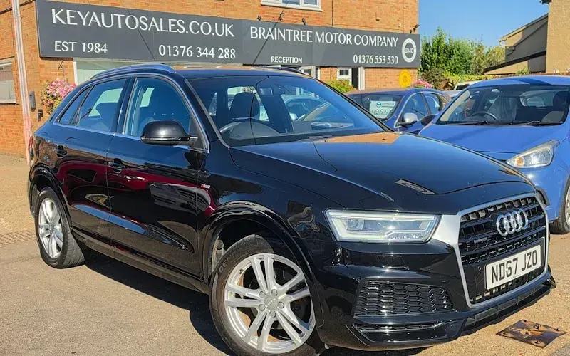 Used Audi Q3 S-Line 180 HP (132 kW) 2017 SUV