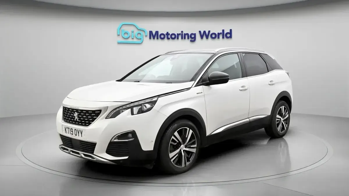 Used Peugeot 3008 GT-line 131 HP (96 kW) 2019 White SUV