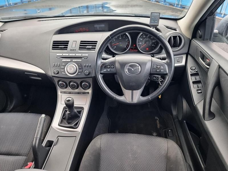 Usado Mazda 3 2009 Preto Citadino