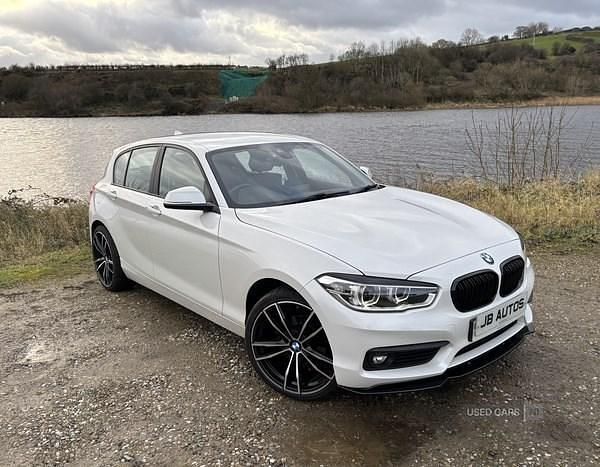 White Used 2018 BMW 116 Hatchback | £10,450 (Fair price) - Image 1/4