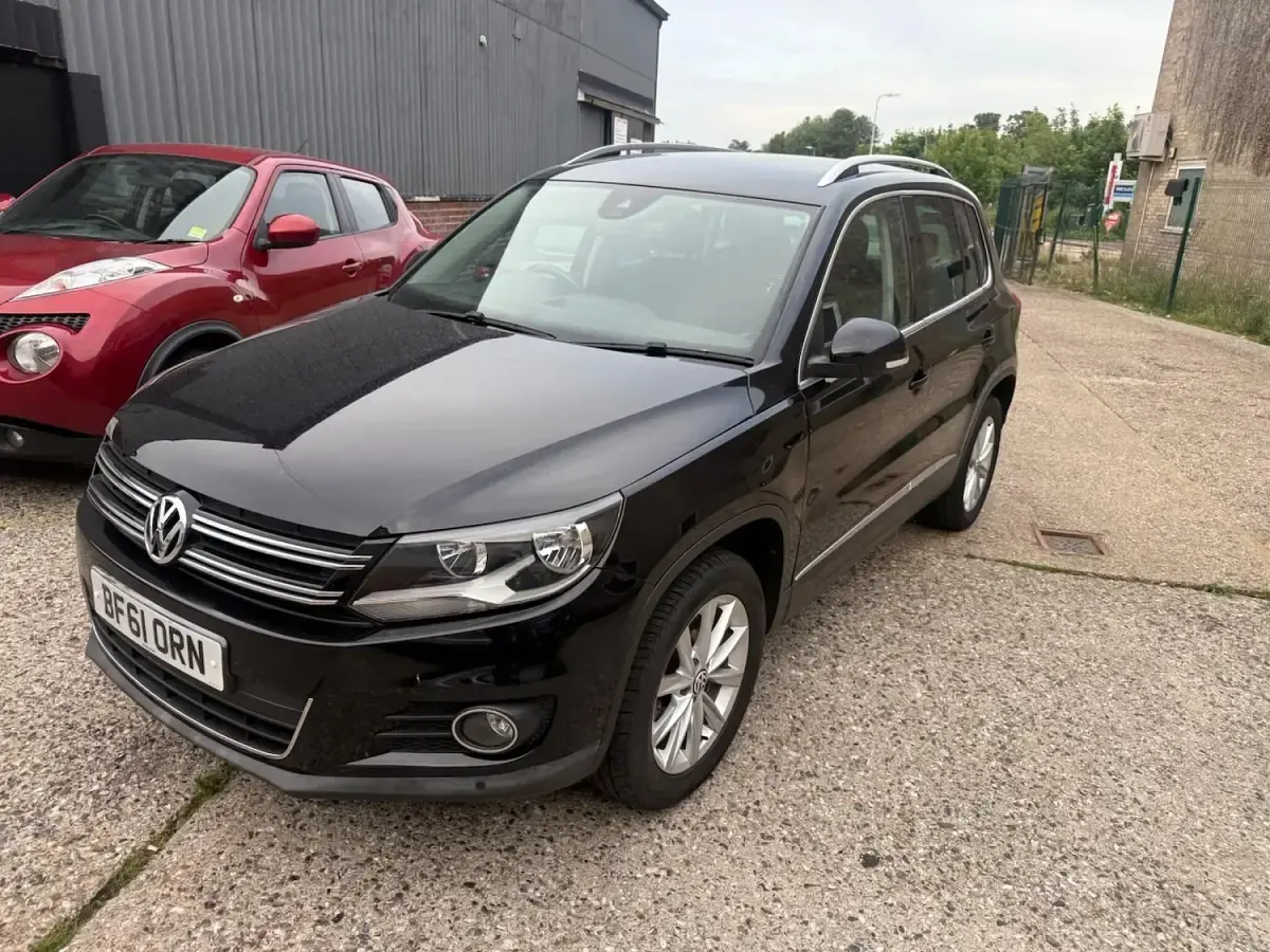 Used VW Tiguan SE 2011 Black SUV