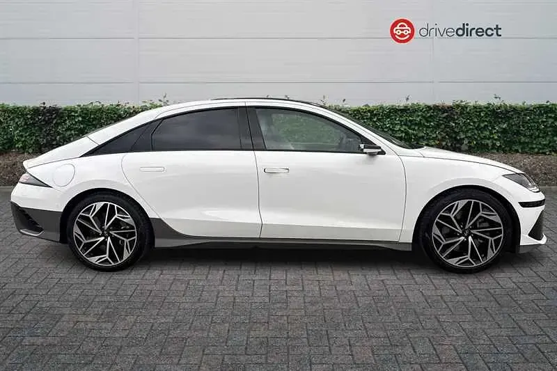 Used Hyundai Ioniq 6 Ultimate 167 kW (228 HP) 2025 White Sedan