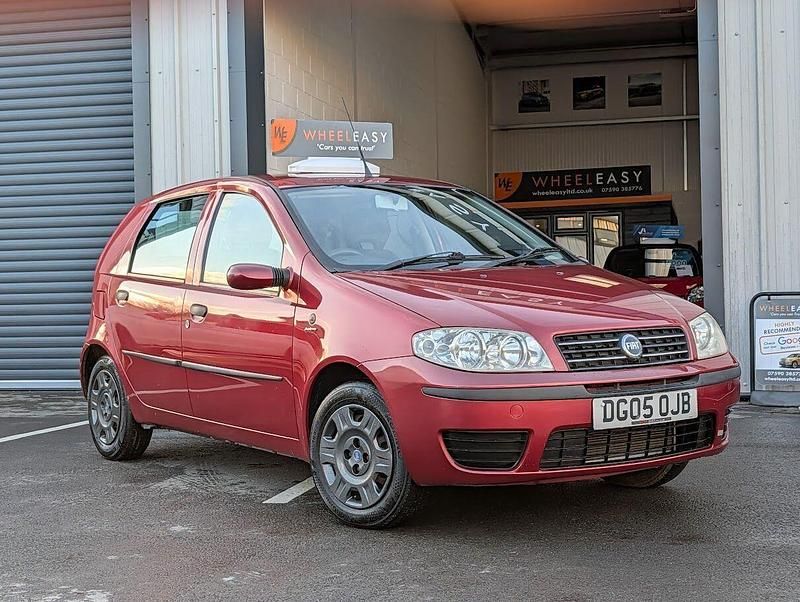 Used Fiat Punto Active 2005 Red Hatchback