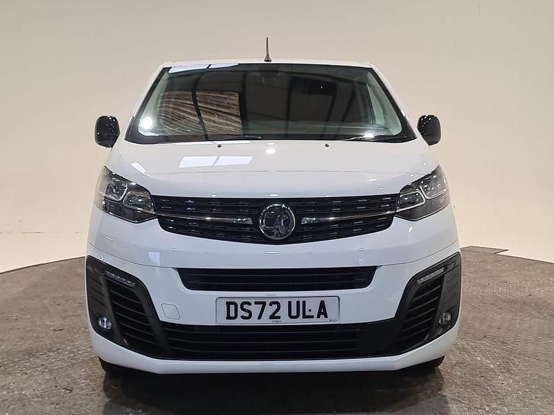 Used Vauxhall Vivaro Sportive 100 HP (73 kW) 2023 White MPV