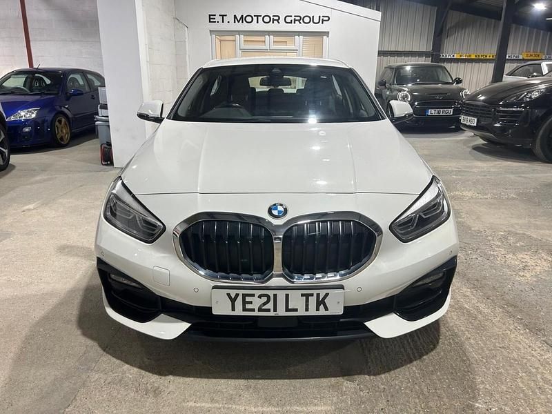 Used BMW 118 Sport Line 2021 White Hatchback