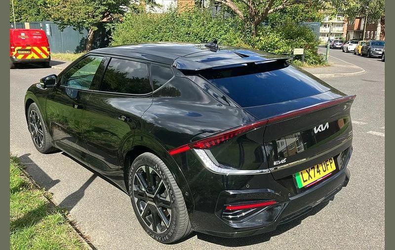 Used Kia EV6 GT-Line S 239 kW (325 HP) 2024 Midnight black SUV