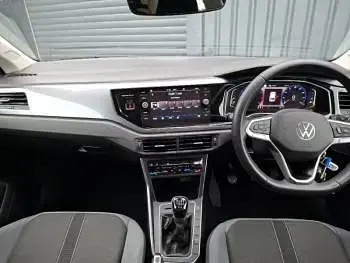 Used VW Polo Style 95 HP (69 kW) 2023 White Hatchback