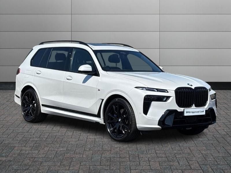 White Used 2023 BMW X7 M Sport SUV | £69,950 (Fair price) - Image 1/4