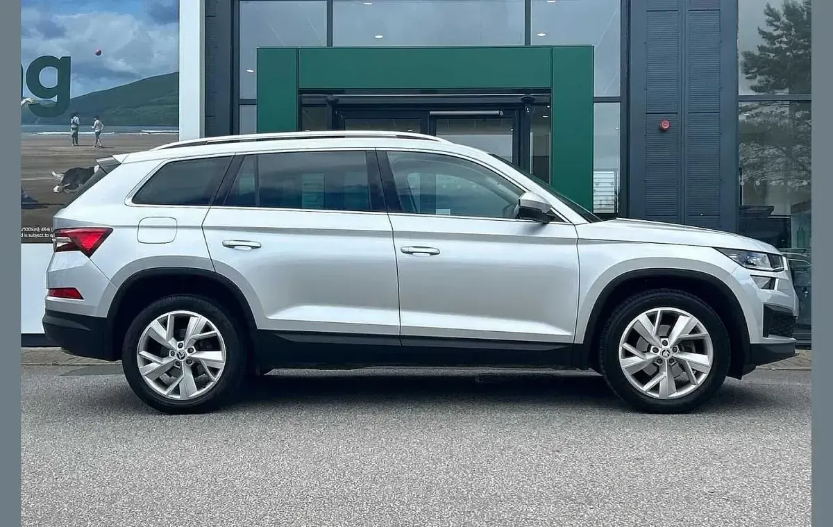 Used Skoda Kodiaq SE L 150 HP (110 kW) 2022 Brilliant silver metallic SUV