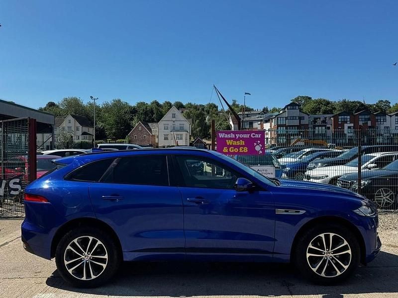 Second-hand Jaguar F-Pace R-Sport 240 CP (176 kW) 2017 Albastru SUV
