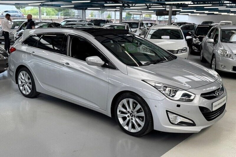 Silver Used 2012 Hyundai i40 Premium Estate | £2,995 (Fair price) - Image 1/1