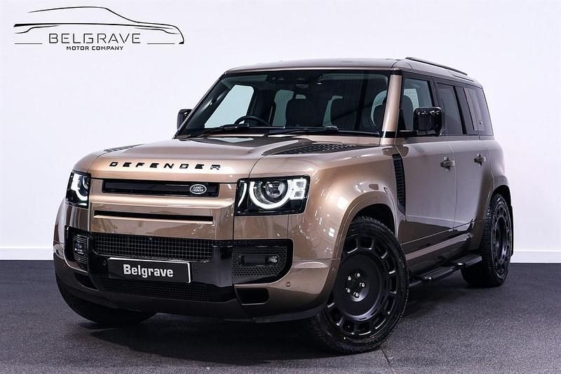 Used Land Rover Defender S 250 HP (183 kW) 2024 Gondwana stone metallic SUV
