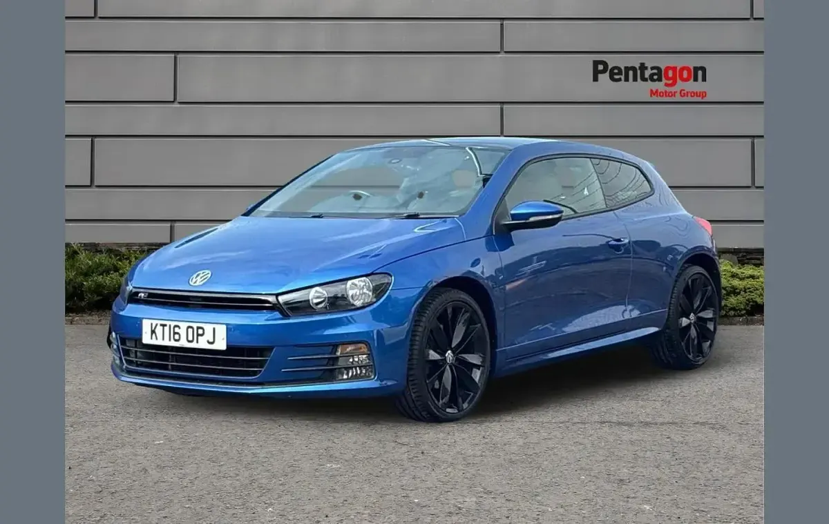 Used VW Scirocco R-line 177 HP (130 kW) 2016 Blue Coupe