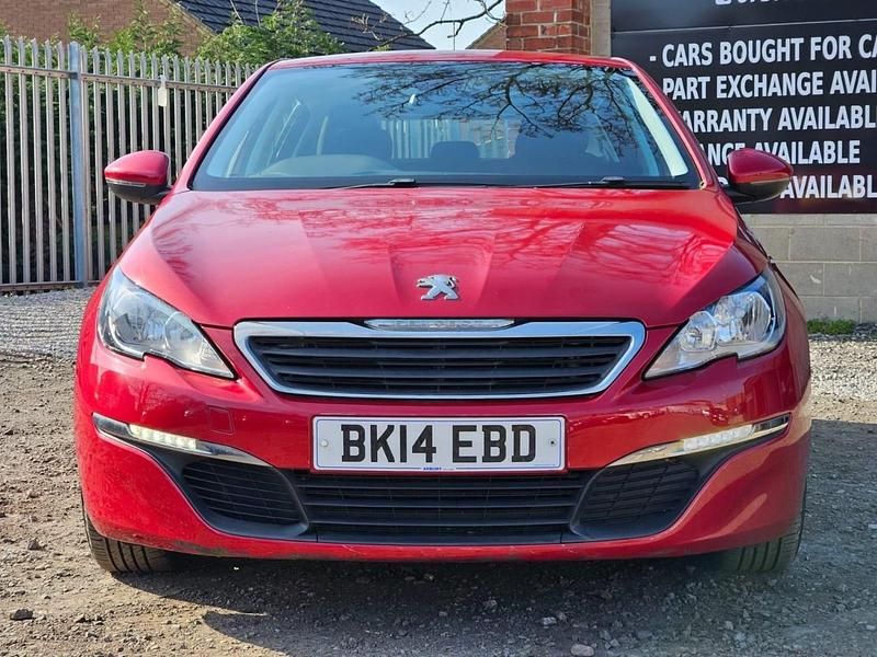 Used Peugeot 308 Active 2014 Red Hatchback