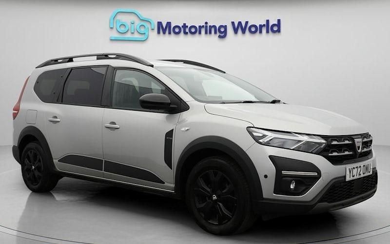 Used 2022 Dacia Jogger Extreme MPV | £13,600 (Fair price) - Image 1/4