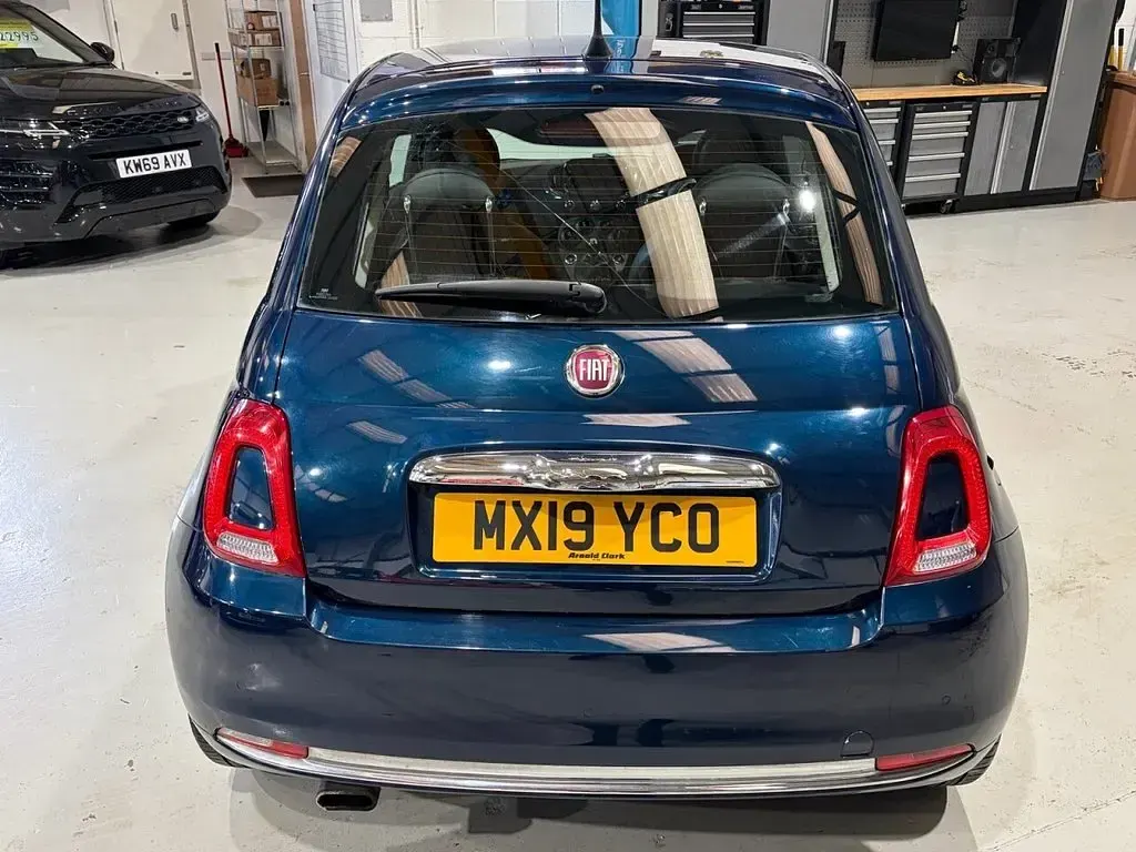 Używany Fiat 500 Lounge 69 KM (50 kW) 2019 Niebieski Hatchback
