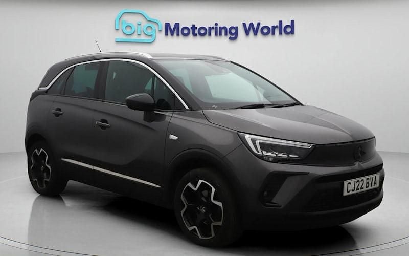 Used 2024 Vauxhall Crossland Ultimate SUV | £13,700 (Super price) - Image 1/4