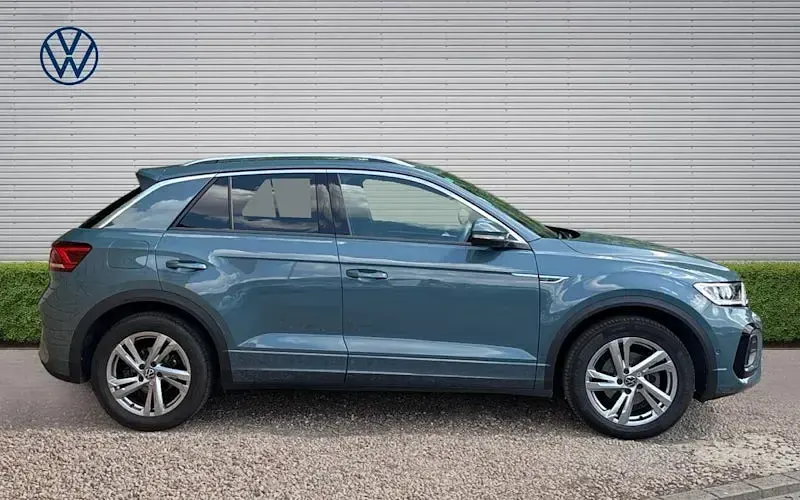 Used VW T-Roc R-line 150 HP (110 kW) 2025 SUV