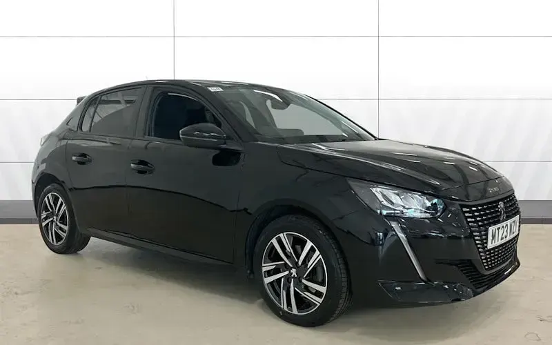 Used Peugeot 208 Active+ 102 HP (75 kW) 2023 Hatchback