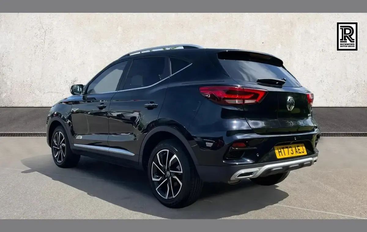 Usado MG ZS Exclusive 106 HP (77 kW) 2023 Preto SUV