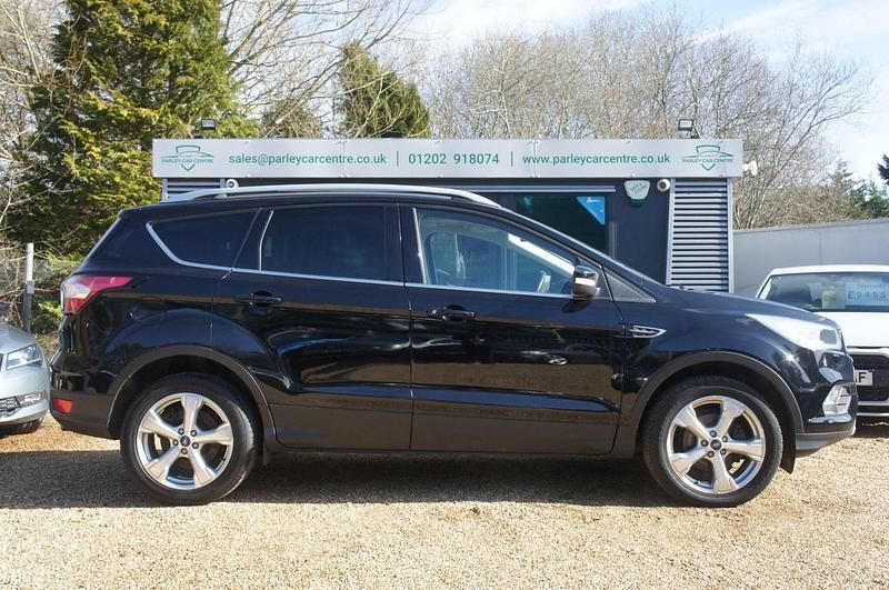 Used Ford Kuga ST-Line X 150 HP (110 kW) 2018 Black SUV