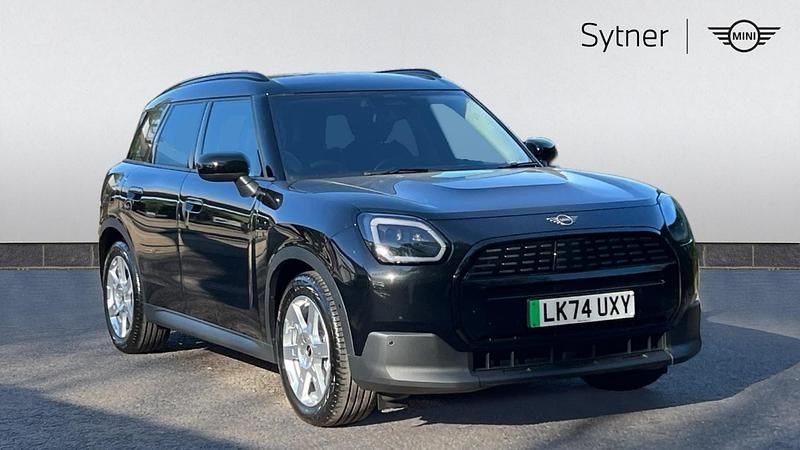 Black Used 2024 Mini Countryman Classic SUV | £28,000 (Good price) - Image 1/4