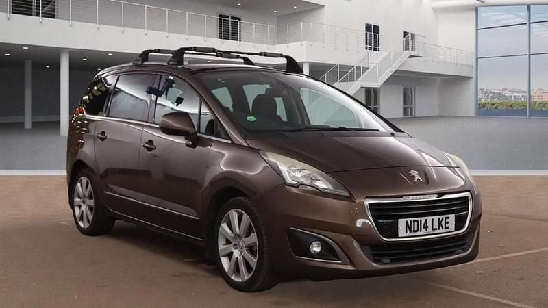 Brown Used 2014 Peugeot 5008 Allure MPV | £3,995 (Fair price) - Image 1/4