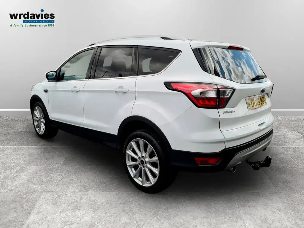 Used Ford Kuga Titanium X 120 HP (88 kW) 2019 White SUV