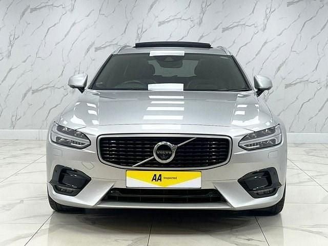 Used Volvo V90 R-Design Pro 235 HP (172 kW) 2019 Silver Estate