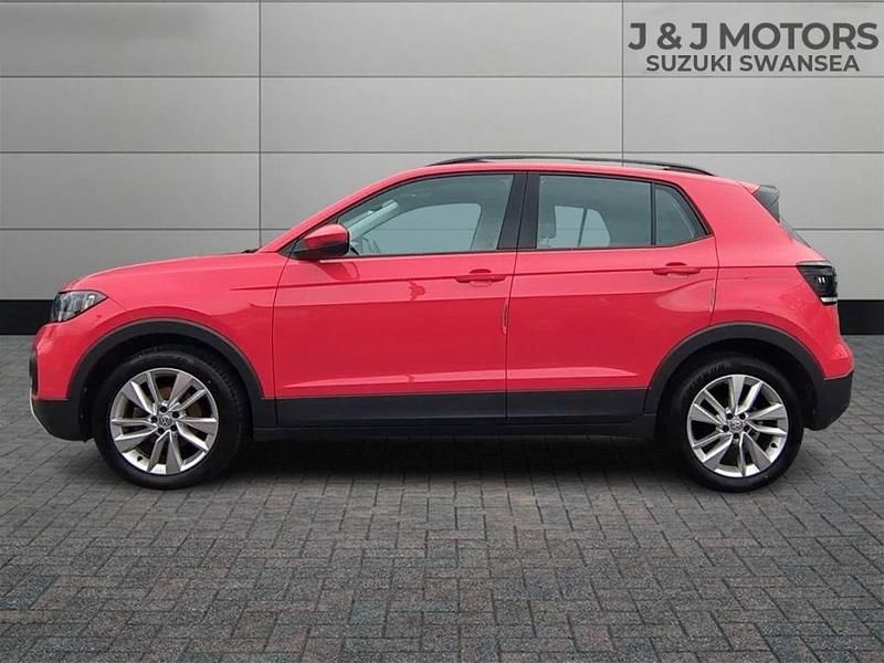 Used VW T-Cross SE 115 HP (84 kW) 2019 Red SUV