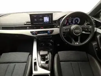 Used Audi A4 S-Line 204 HP (150 kW) 2024 White Estate