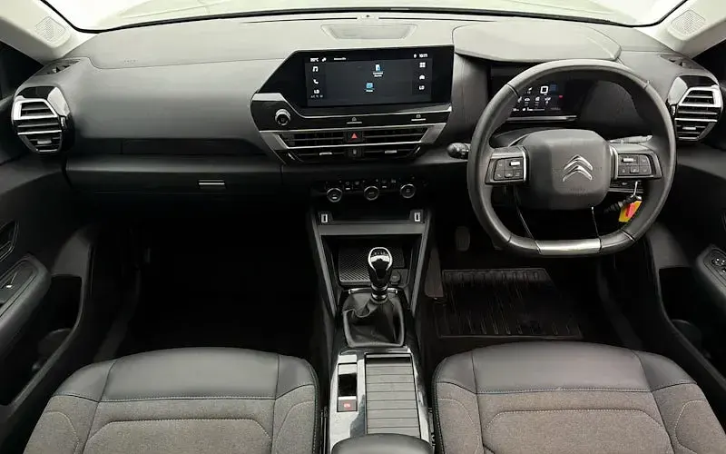 Used Citroën C4 PureTech 101 HP (74 kW) 2024 Black SUV